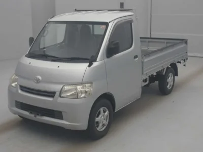 Toyota Lite Ace Truck