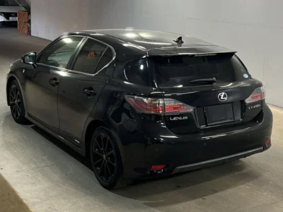 Lexus CT200h
