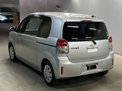 Toyota Spade