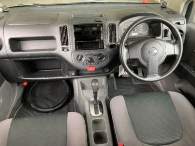 Nissan AD