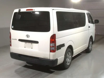 Toyota RegiusAce