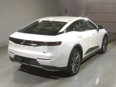 Toyota Crown Crossover