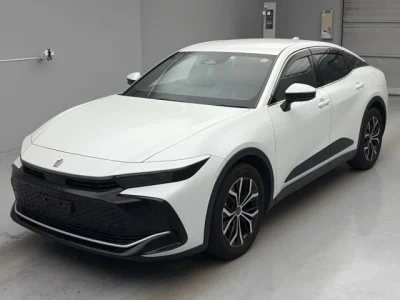 Toyota Crown Crossover