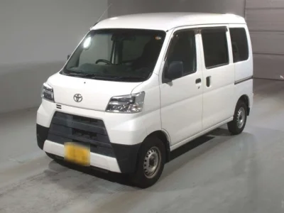 Toyota Pixis Van