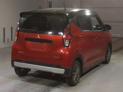 Mitsubishi EK X