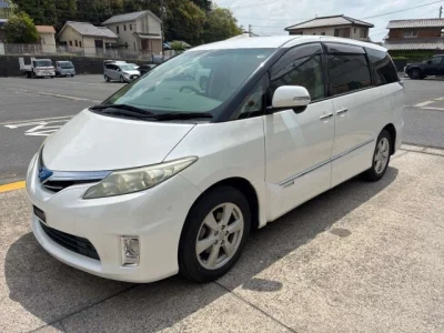 Toyota Estima Hybrid