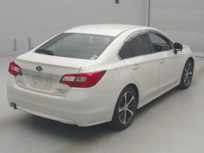 Subaru LEGACY B4