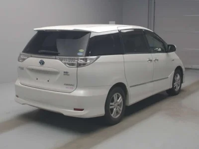 Toyota Estima Hybrid