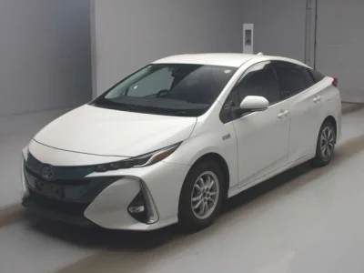 Toyota Prius PHV