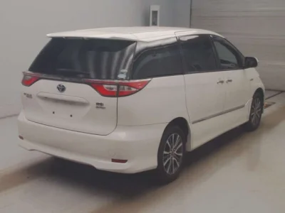 Toyota Estima Hybrid