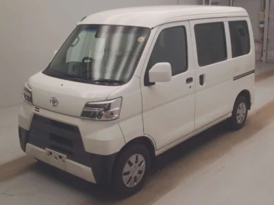 Toyota Pixis Van