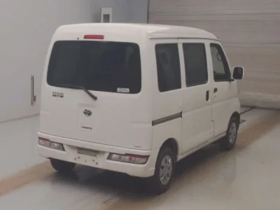 Toyota Pixis Van