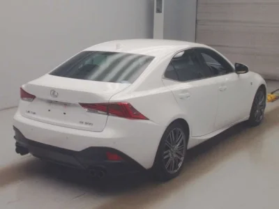 Lexus IS300