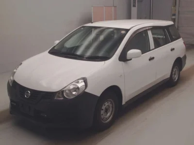 Nissan AD