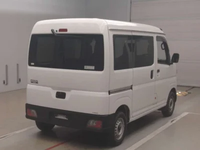 Toyota Pixis Van