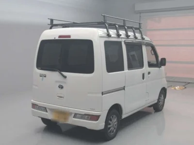 Toyota Pixis Van