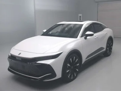 Toyota Crown Crossover