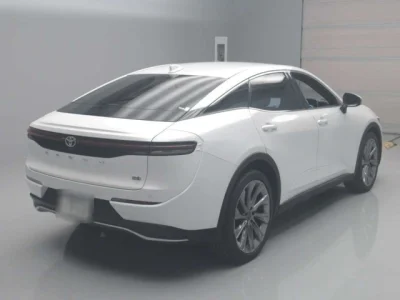 Toyota Crown Crossover