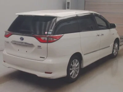 Toyota Estima Hybrid