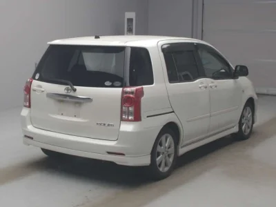 Toyota Raum