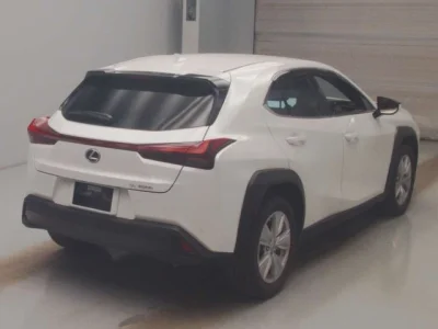 Lexus UX250h