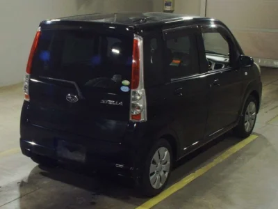 Subaru STELLA