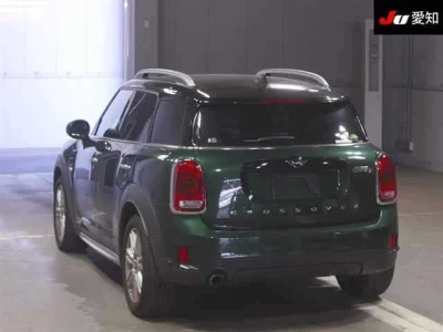 MINI Crossover