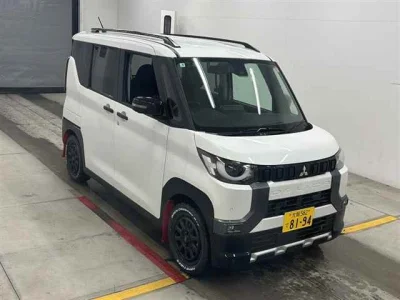 Mitsubishi Delica Mini