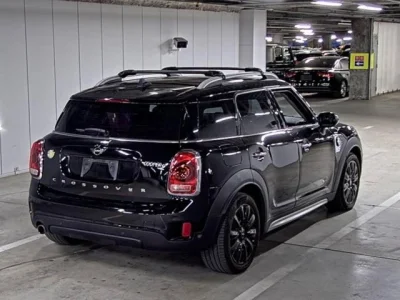 MINI Crossover