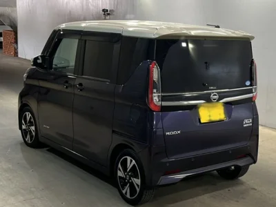 Nissan ROOX
