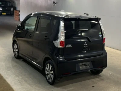 Mitsubishi EK CUSTOM