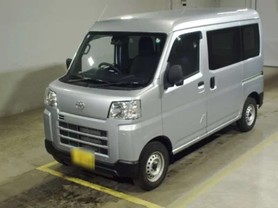 Toyota Pixis Van