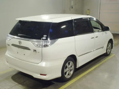 Toyota Estima Hybrid