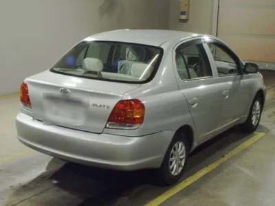 Toyota Platz