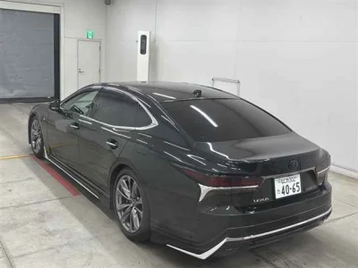 Lexus LS500h