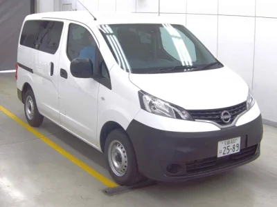 Nissan NV200