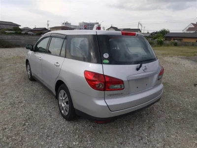 Nissan WINGROAD