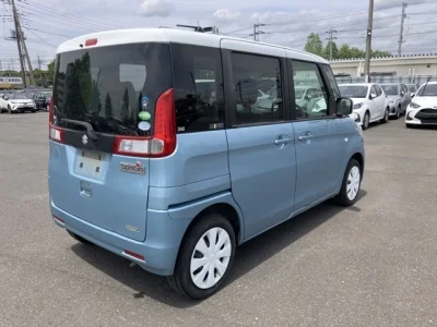Suzuki Spacia