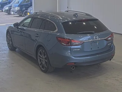 Mazda Atenza