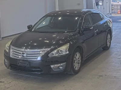Nissan TEANA
