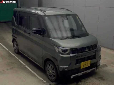 Mitsubishi Delica Mini