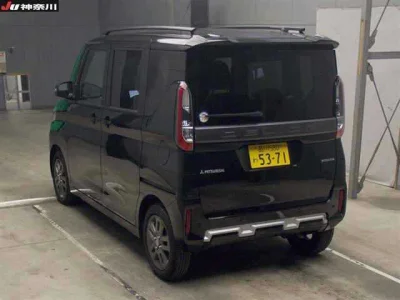 Mitsubishi Delica Mini