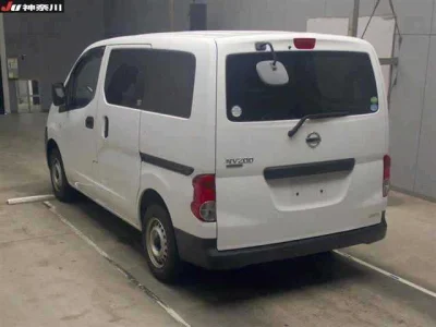 Nissan NV200