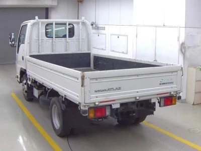 Nissan ATLAS