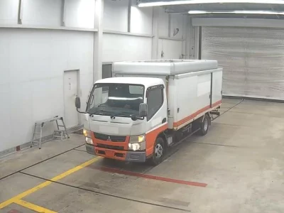 Mitsubishi Fuso Canter