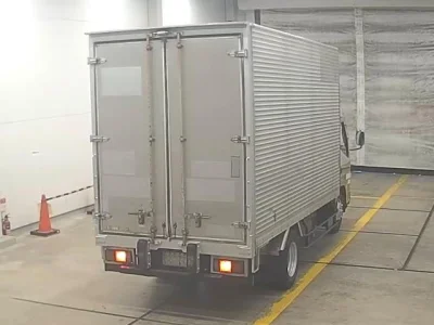 Mitsubishi Fuso Canter