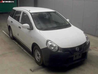 Nissan AD