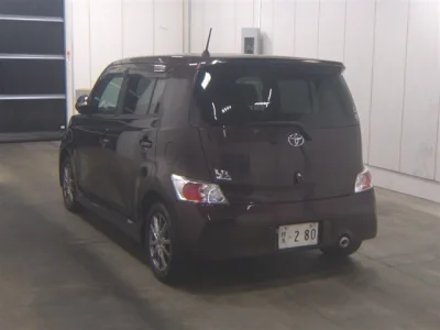 Toyota bB