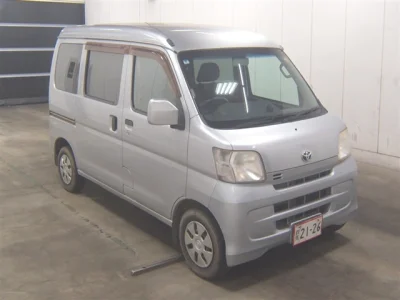 Toyota Pixis Van