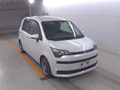 Toyota Spade